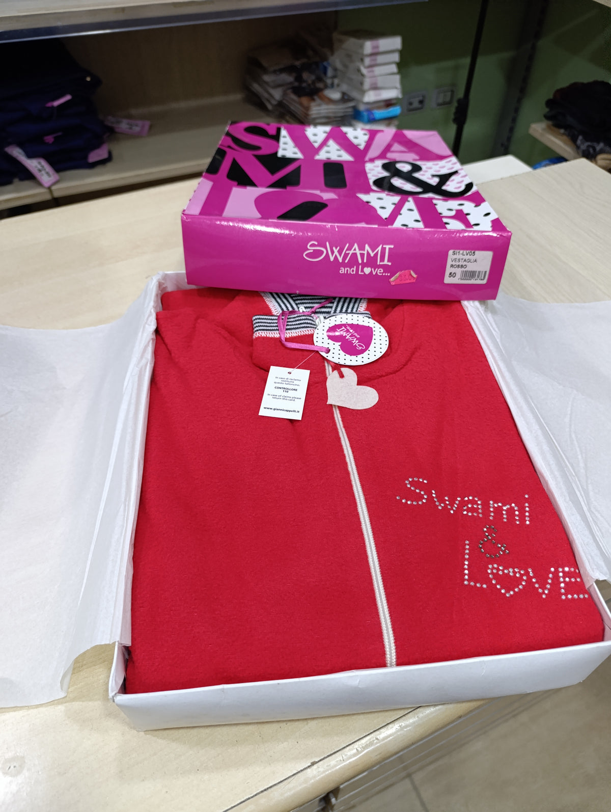 Offerta pigiama vestaglie e camicie da notte donna a 4 euro