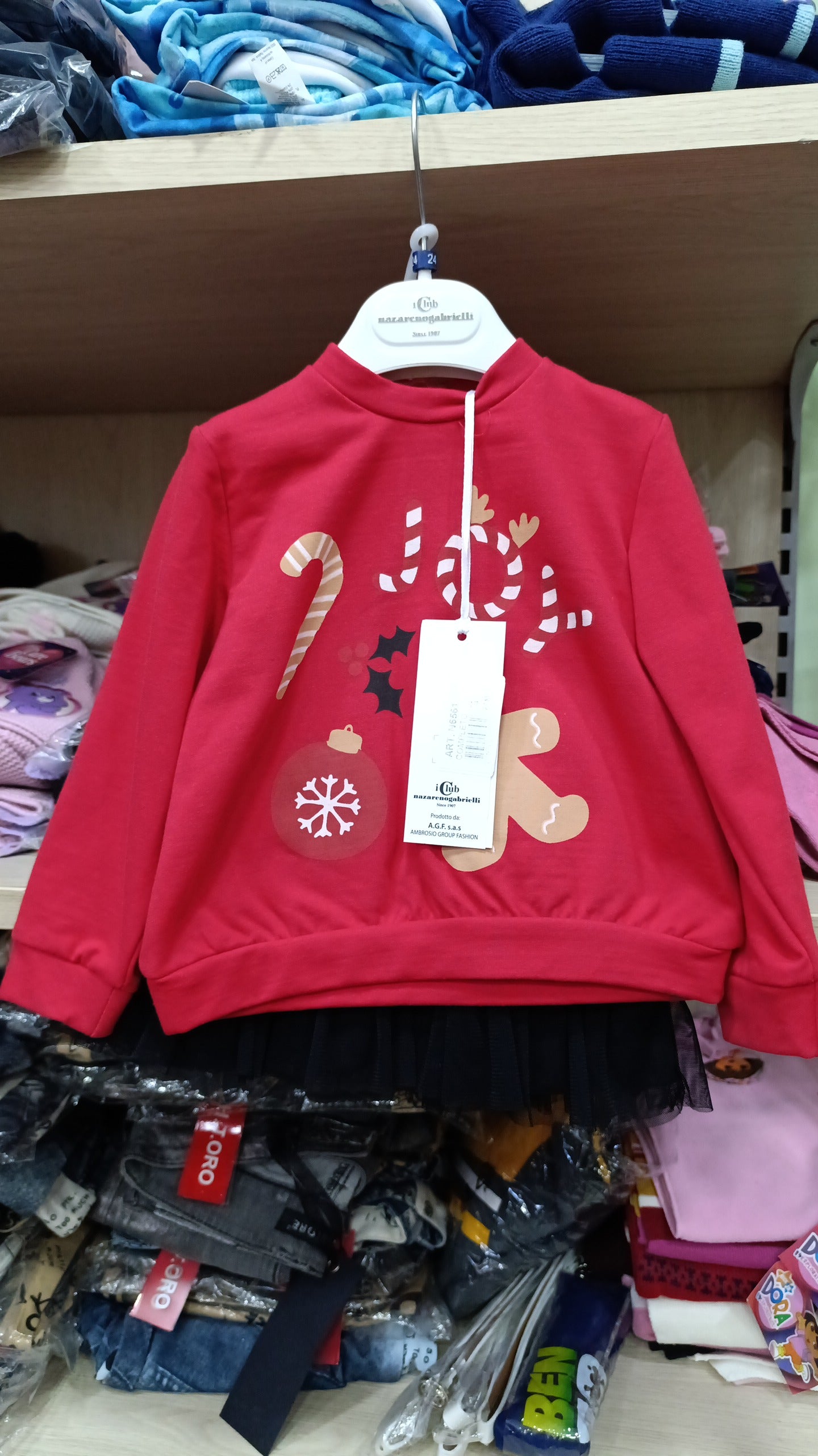 Completi e vestitini neonati a 7,50