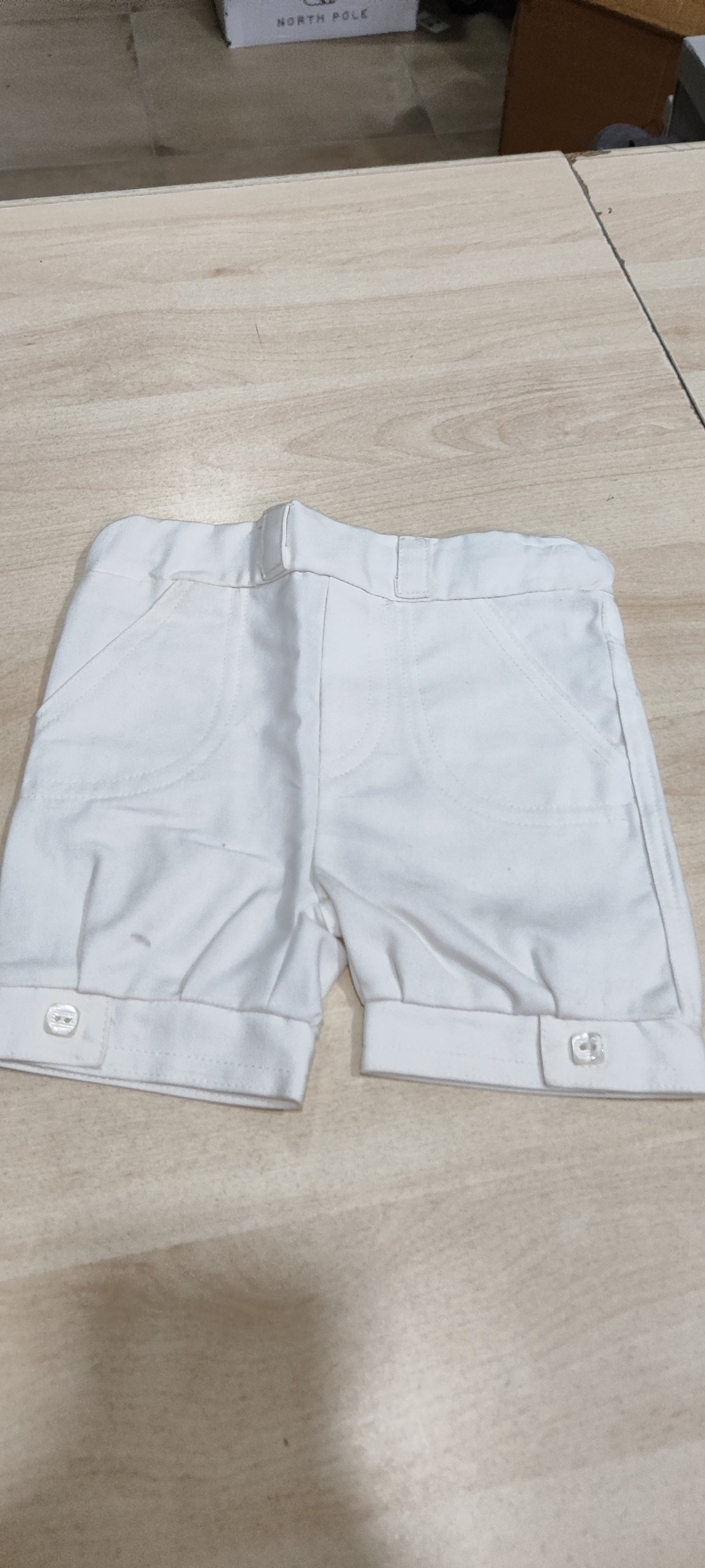 Pantaloncini bambini a 2,50