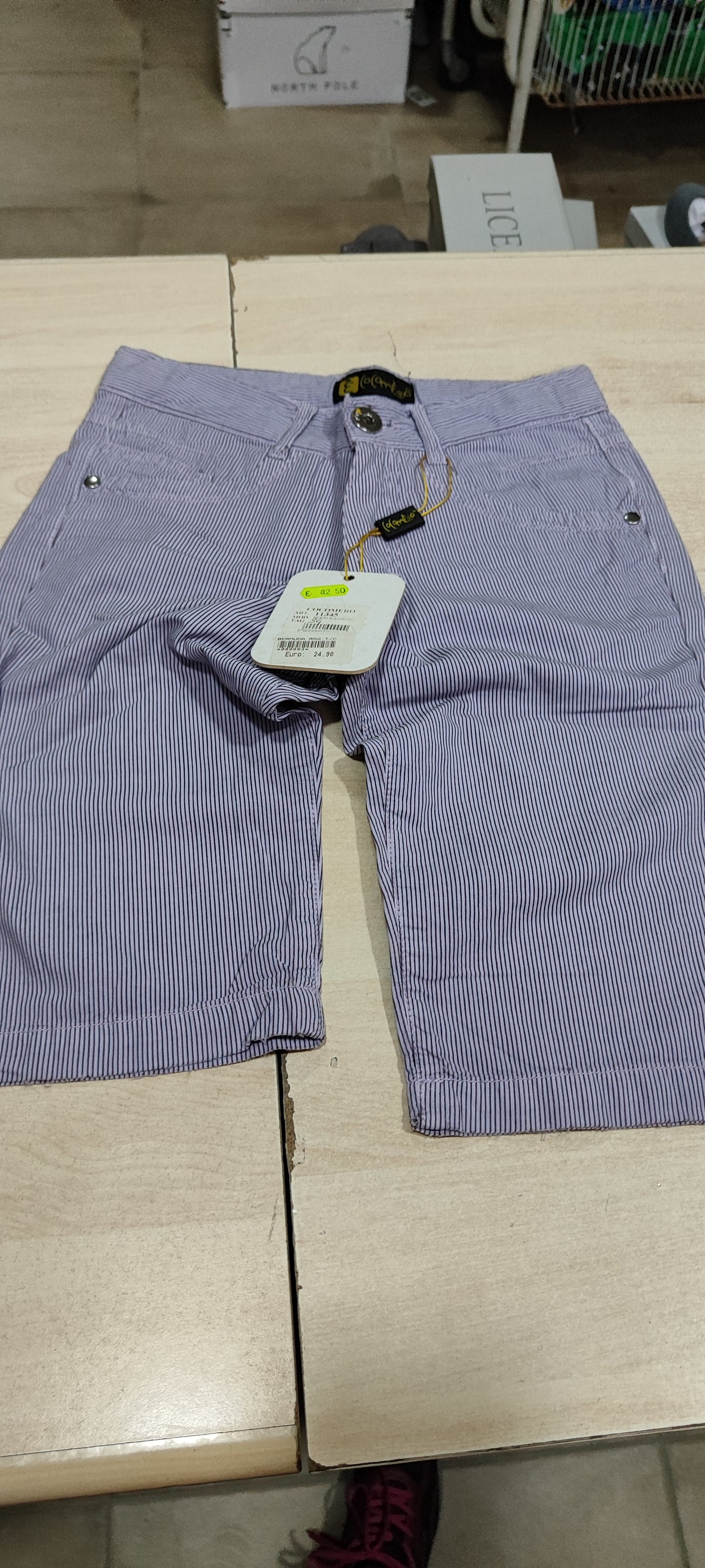 Pantaloncini bambini a 2,50