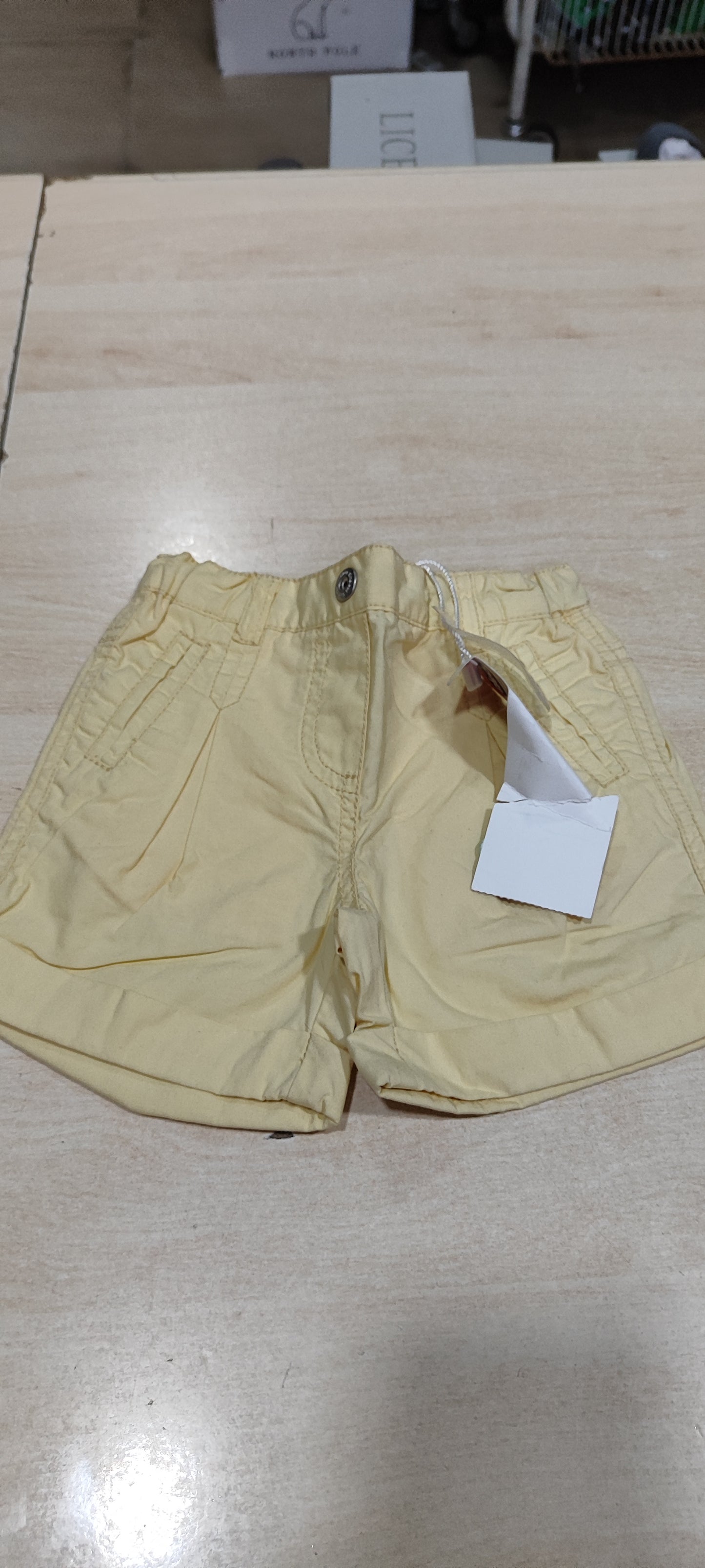 Pantaloncini bambini a 2,50