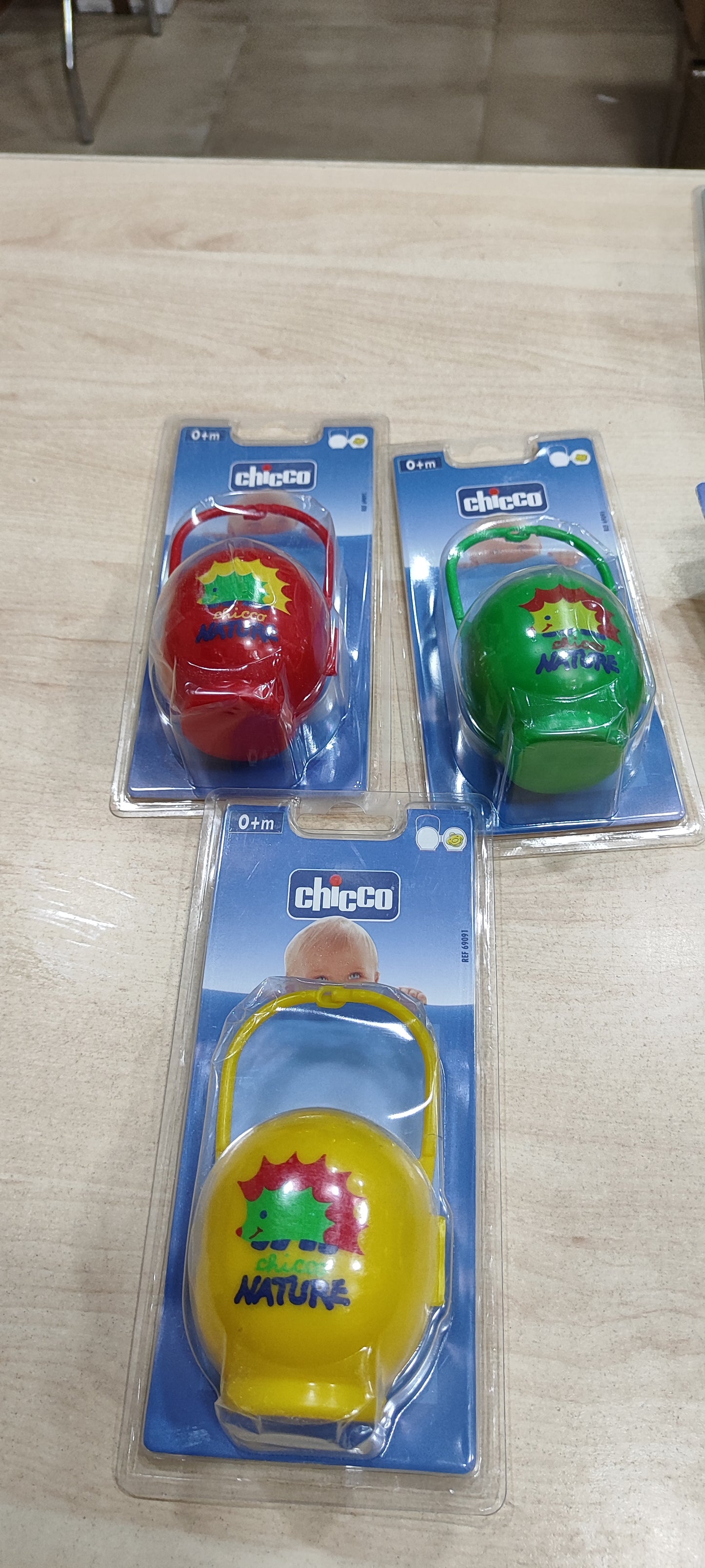 Porta ciuccio a 2 euro