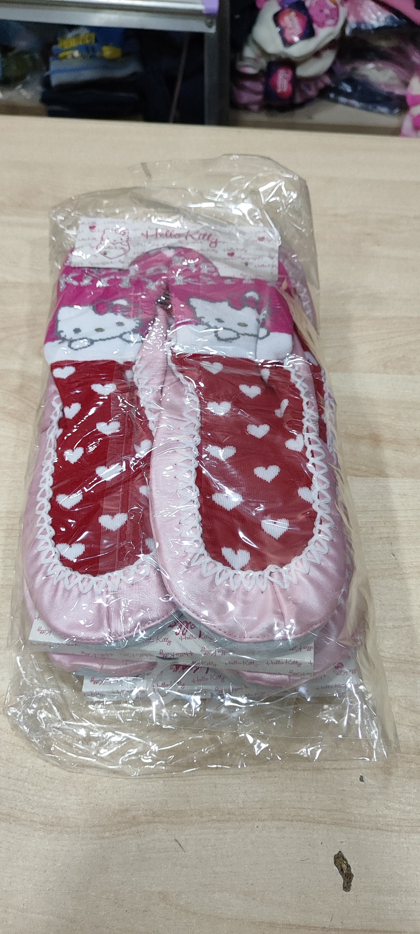 calzini a scarpa hello kitty a 1,50