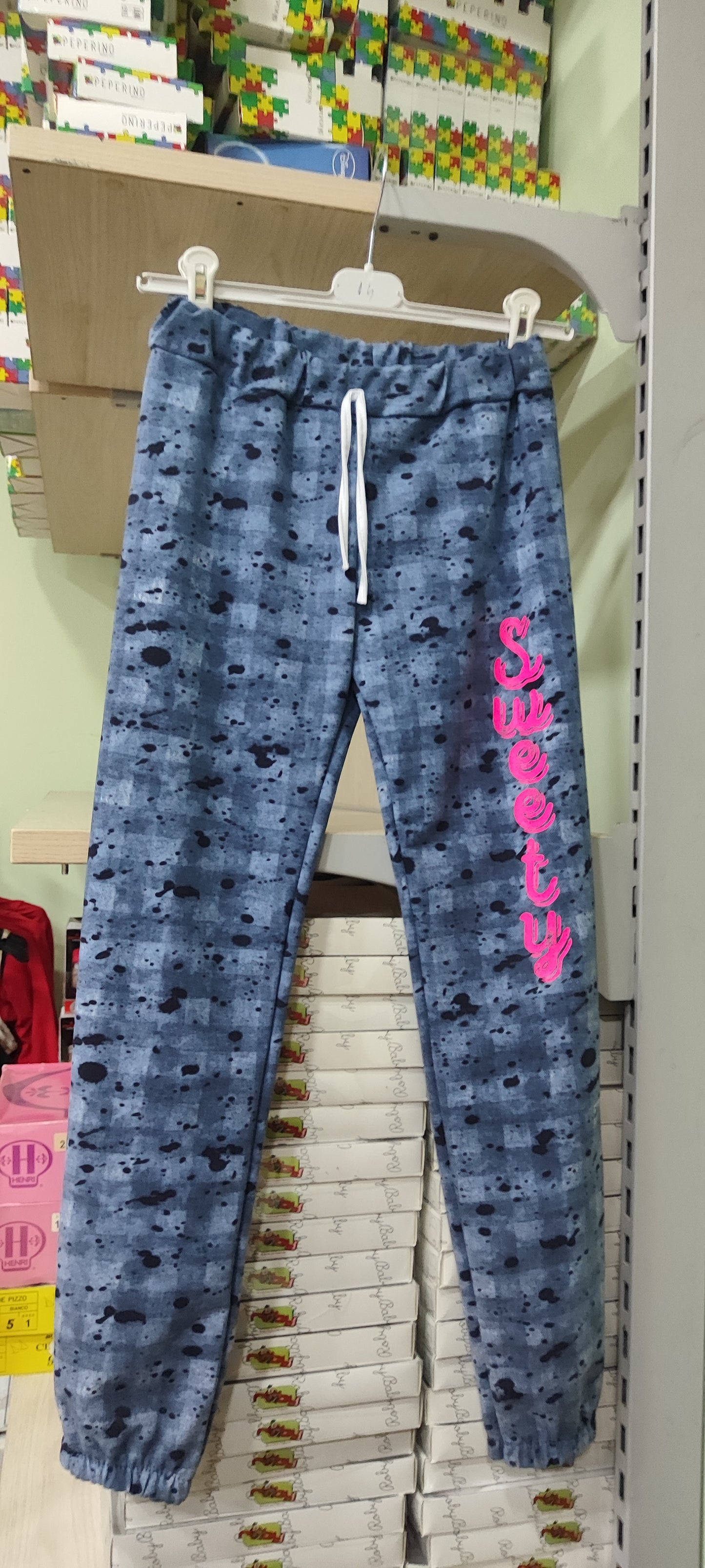 pantaloni tuta e leggings a 3,50