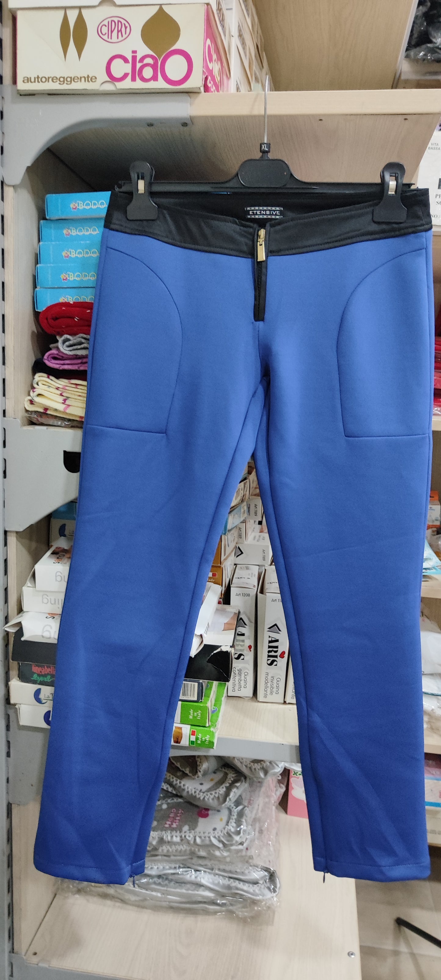 Pantaloni donna curvi 2,50