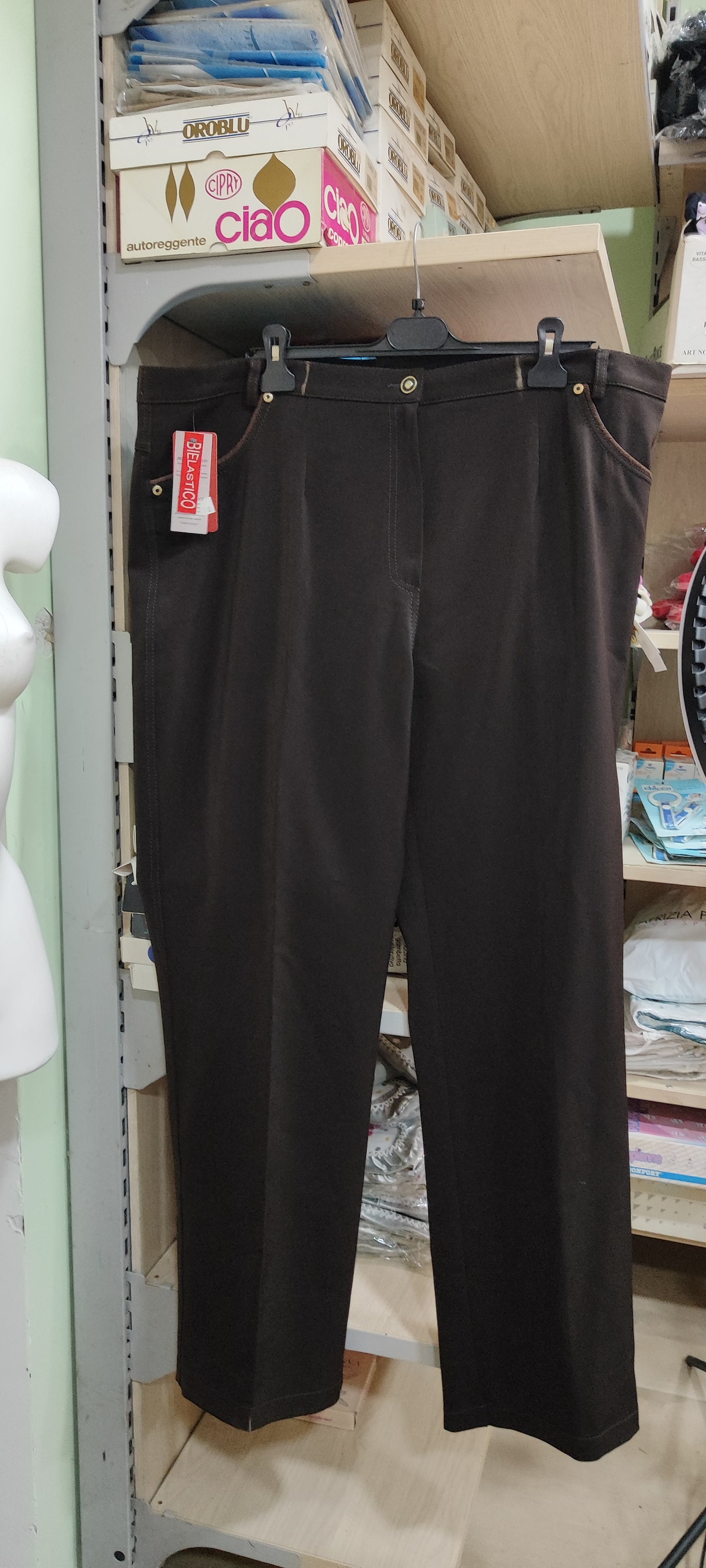 Pantaloni donna curvi 2,50