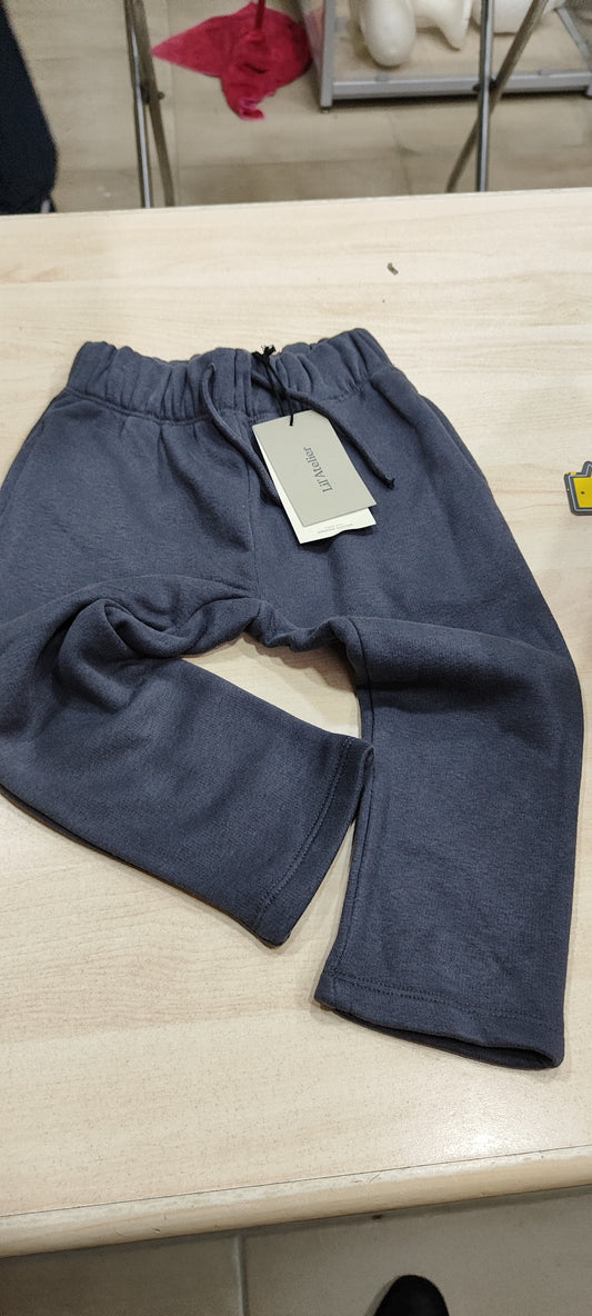 pantaloni tuta e leggings a 3,50