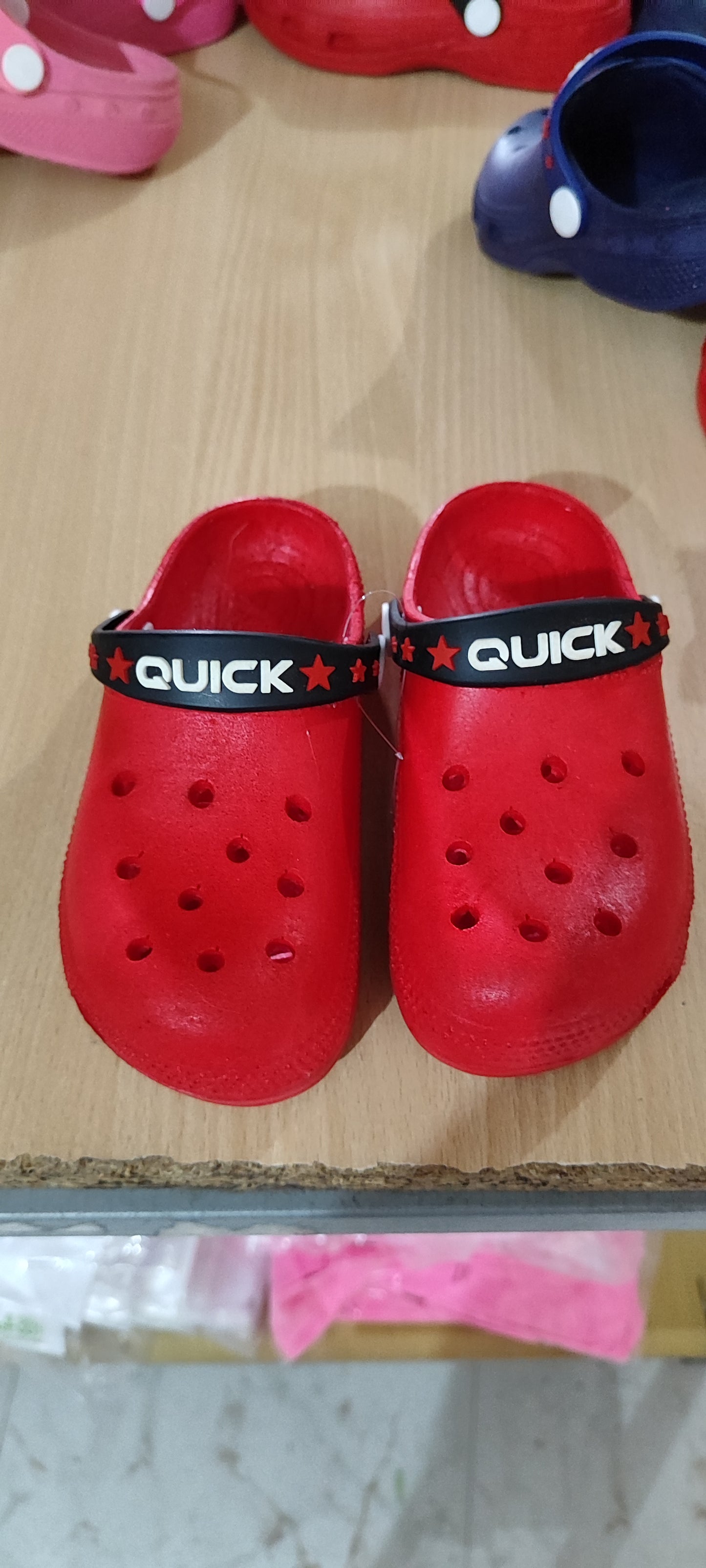 Offerta pantofole bimbi a 1 euro