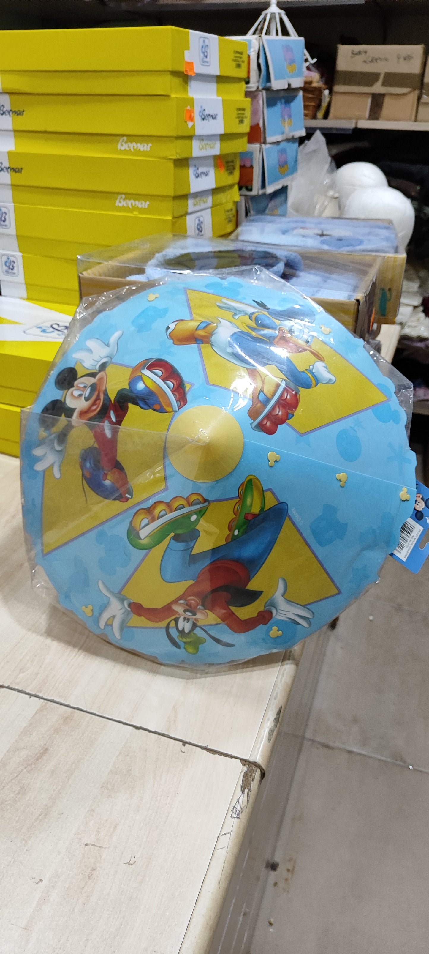 Lampadario Disney a 4 euro