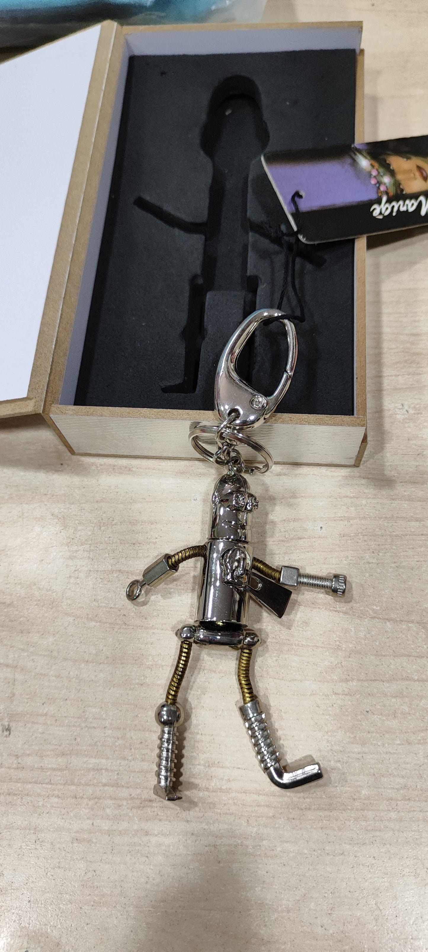 Offerta portachiavi e per telefono a 1 euro