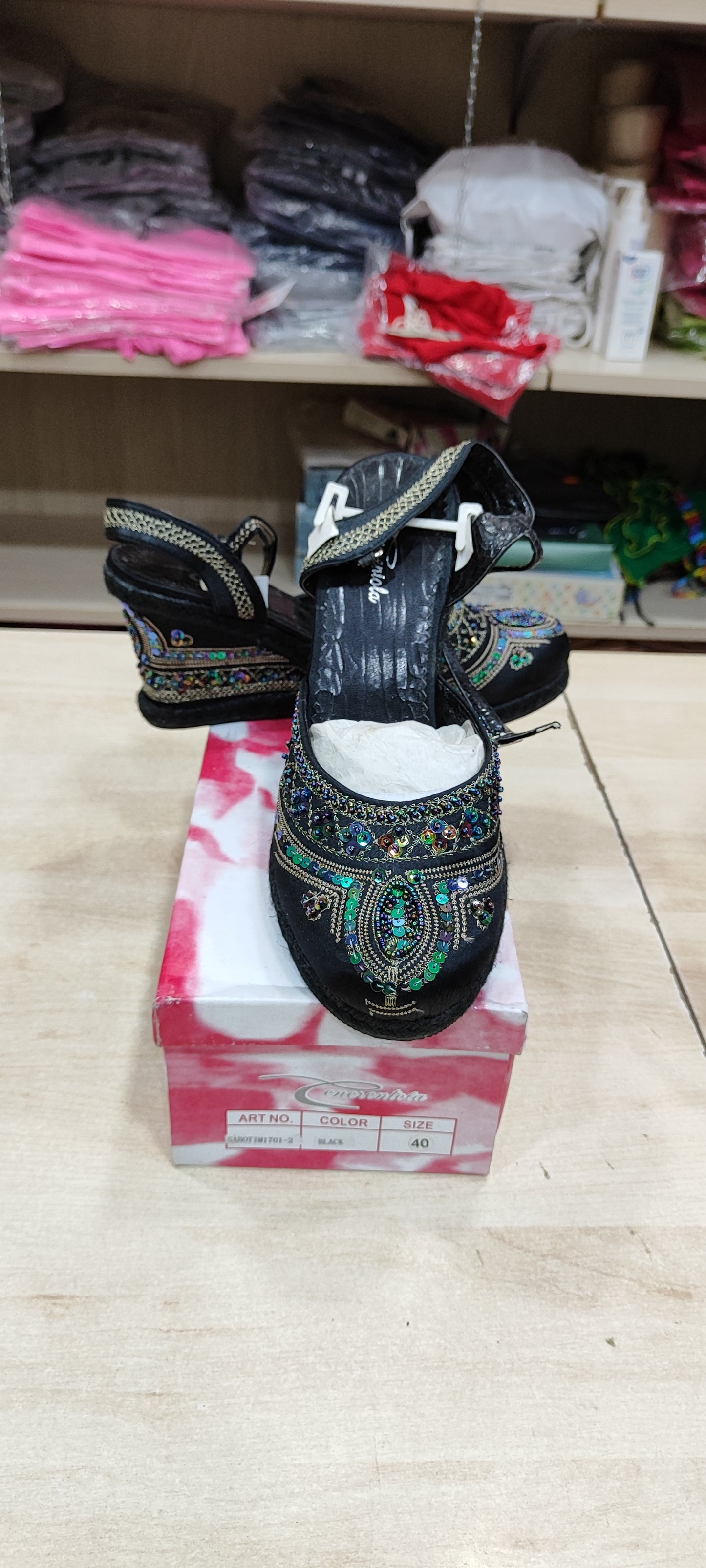 Offerta sandali donna a 2,80