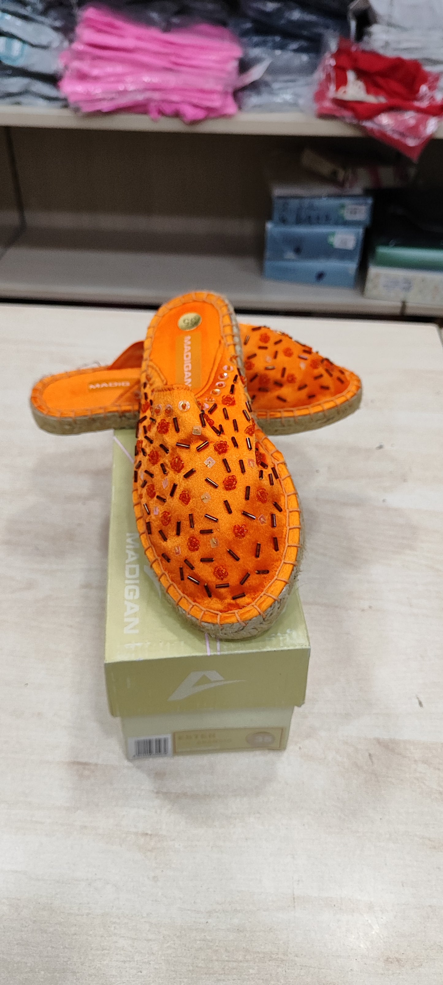 Offerta sandali donna a 2,80