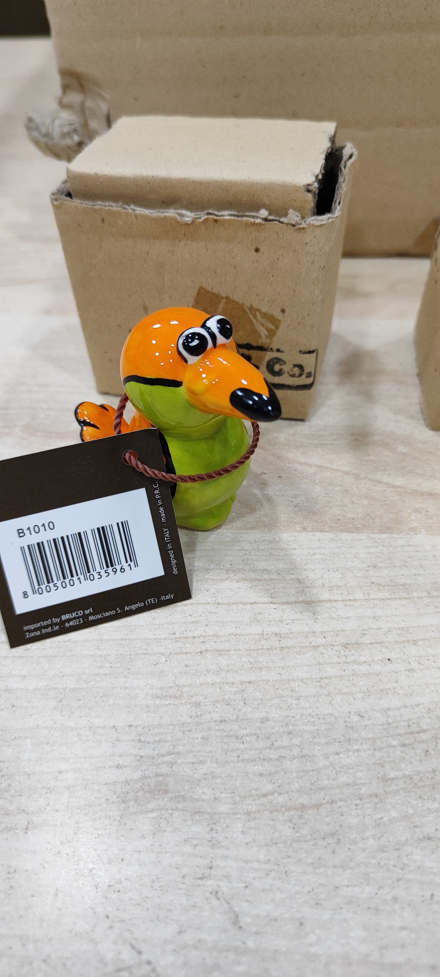 uccello  tucano a 0,50