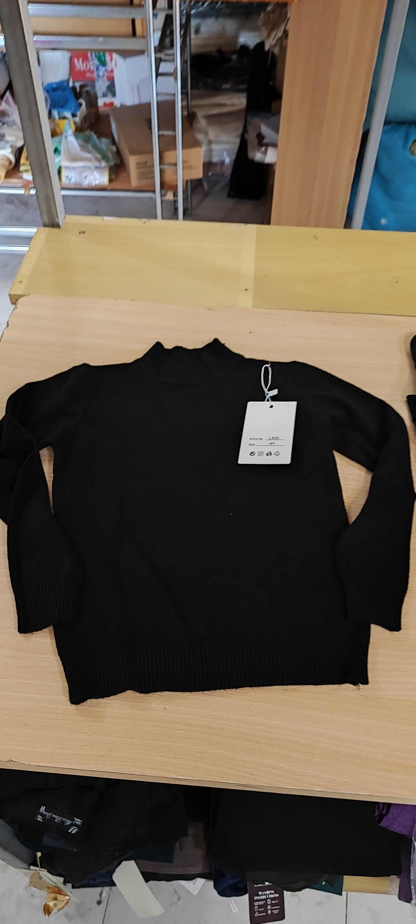 Offerta magliette felpe e maglioncini a 2,70