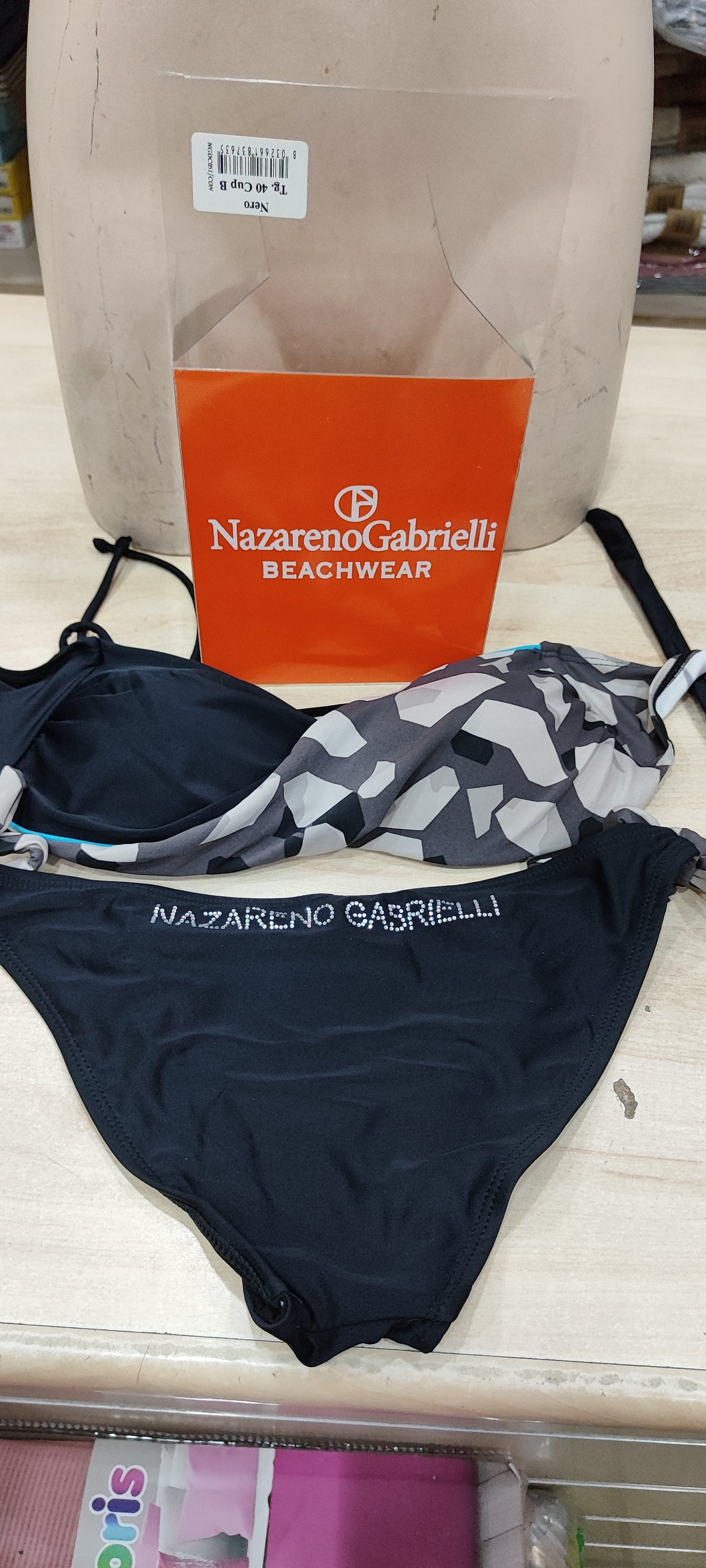 Offerta costumi donna a 4 euro