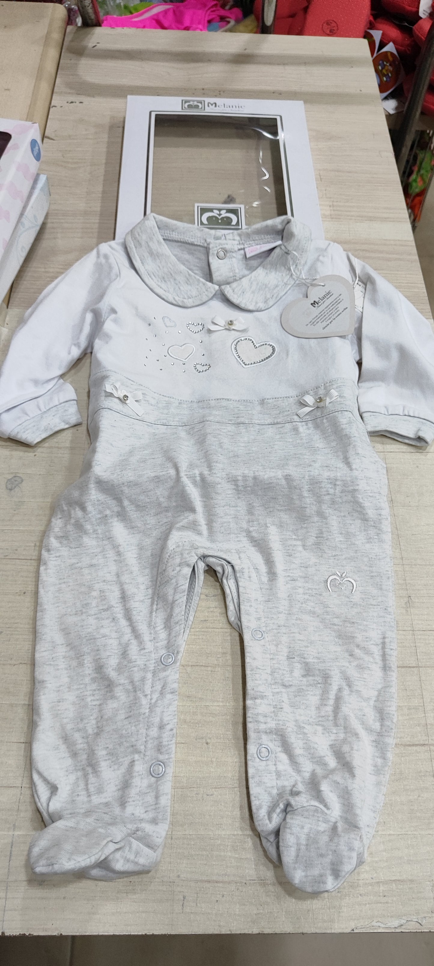 Offerta tutine neonati a 3,50