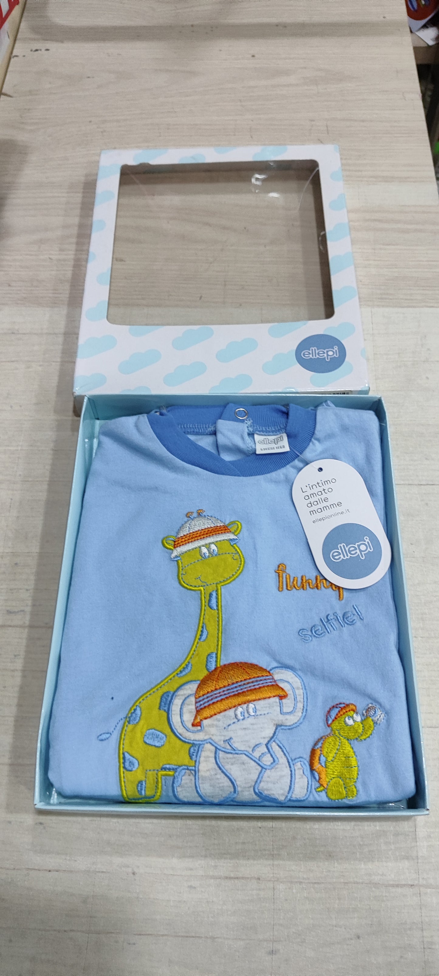 Offerta tutine neonati a 3,50