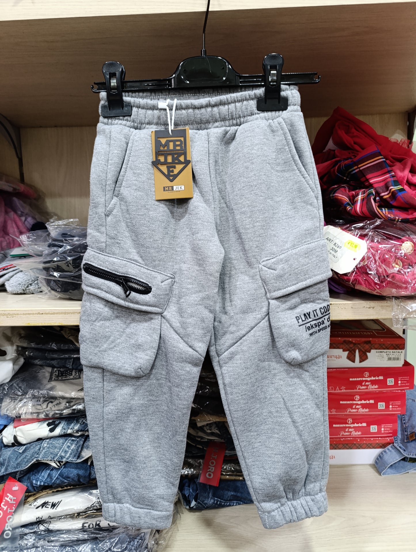 Offerta pantalone e pantalone  tuta bimbi a 2,70