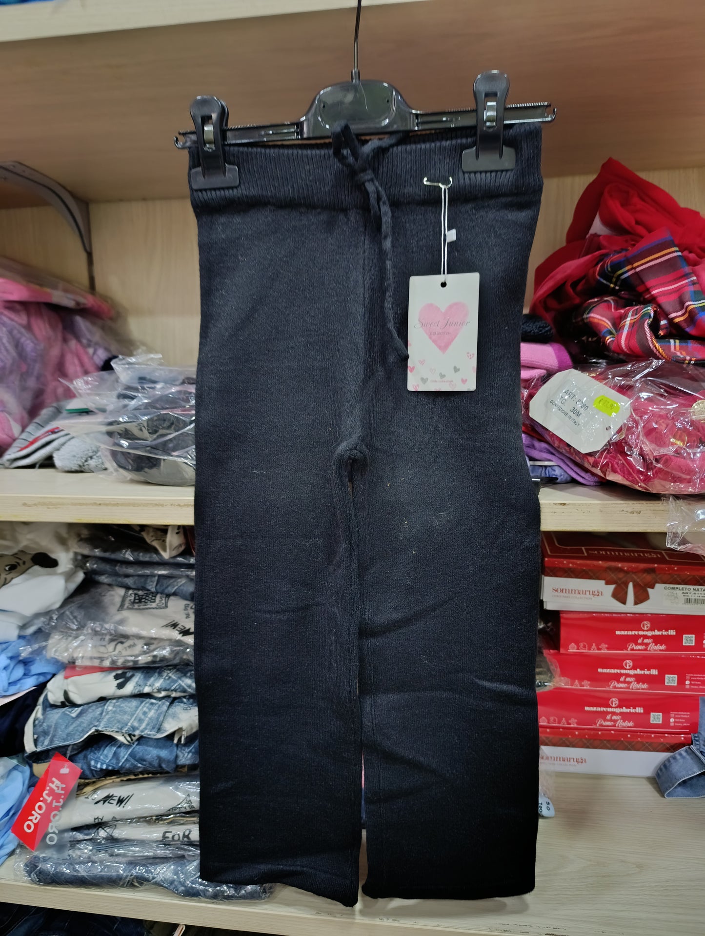 Offerta pantalone e pantalone  tuta bimbi a 2,70