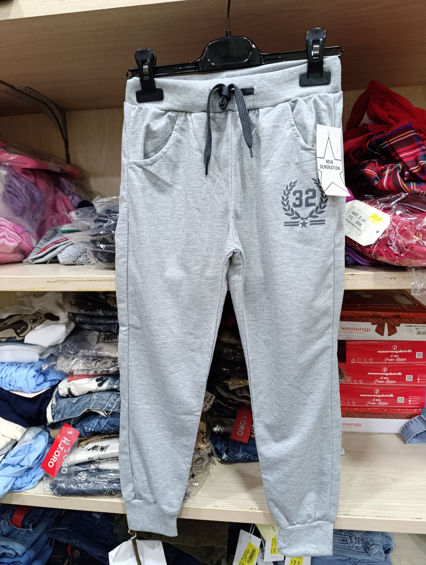 Offerta pantalone e pantalone  tuta bimbi a 2,70