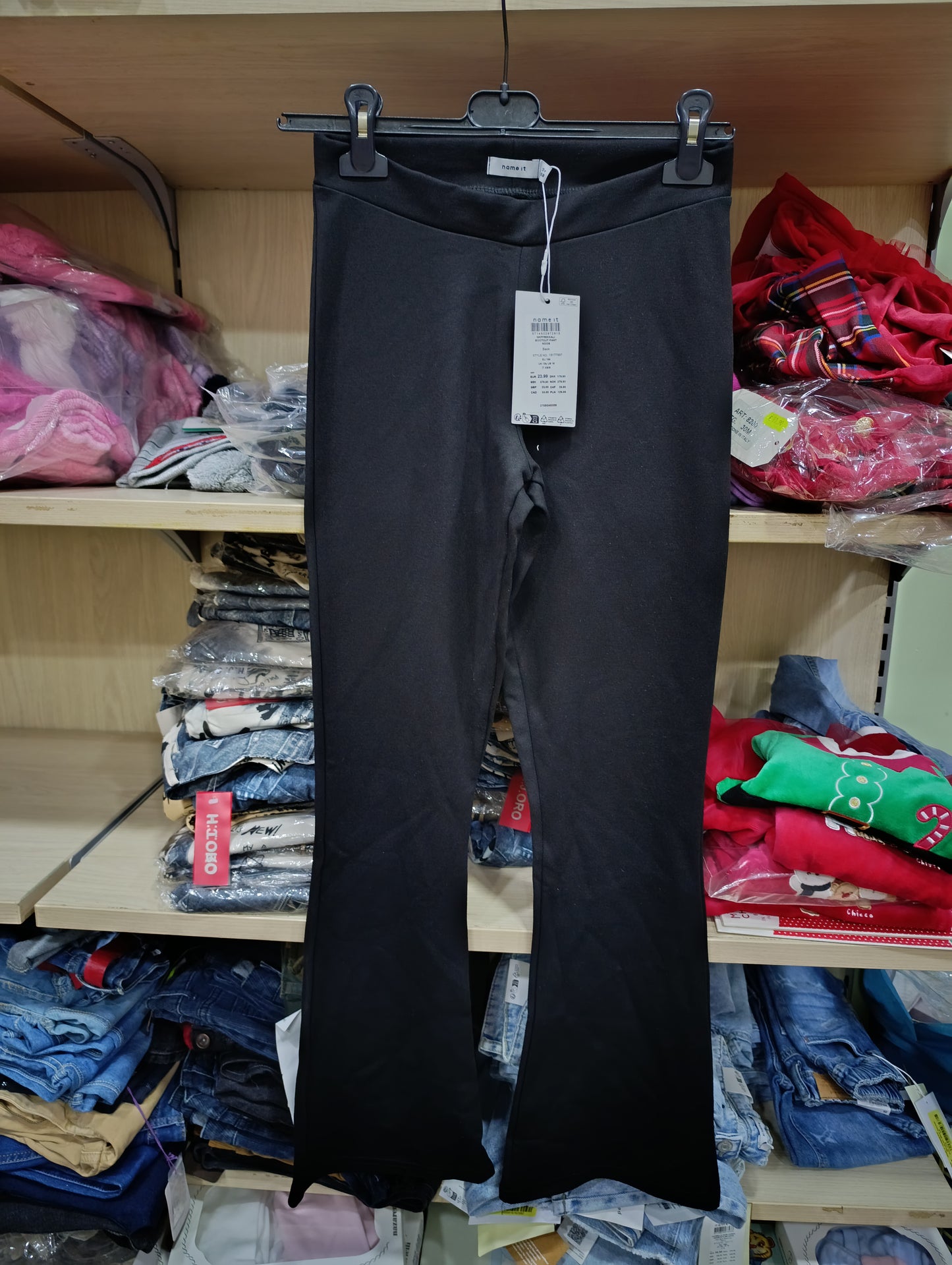 Pantaloni tuta bimbi in cotone a 3 euro