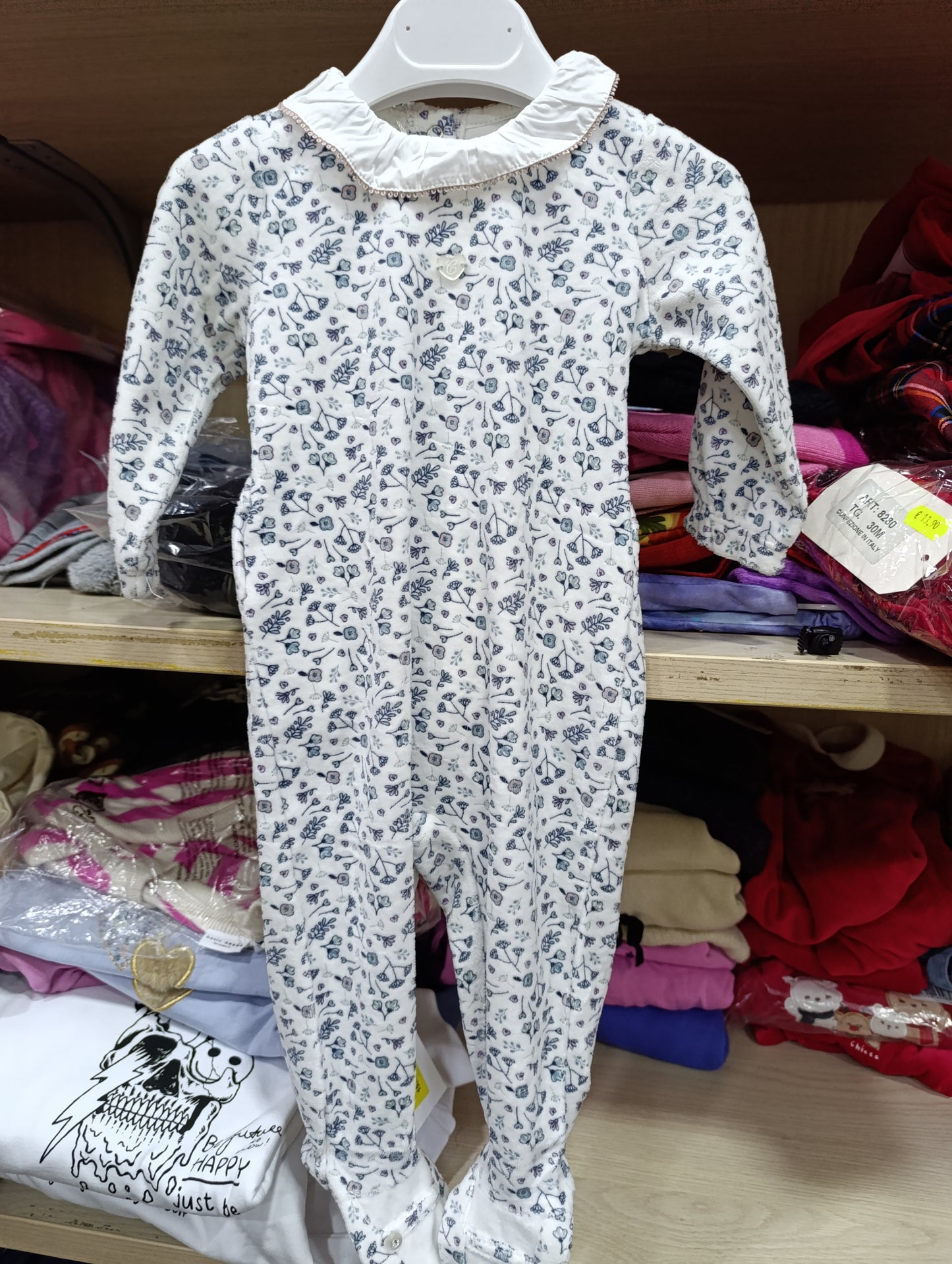 Tutine ciniglia firmate neonati a 4 euro