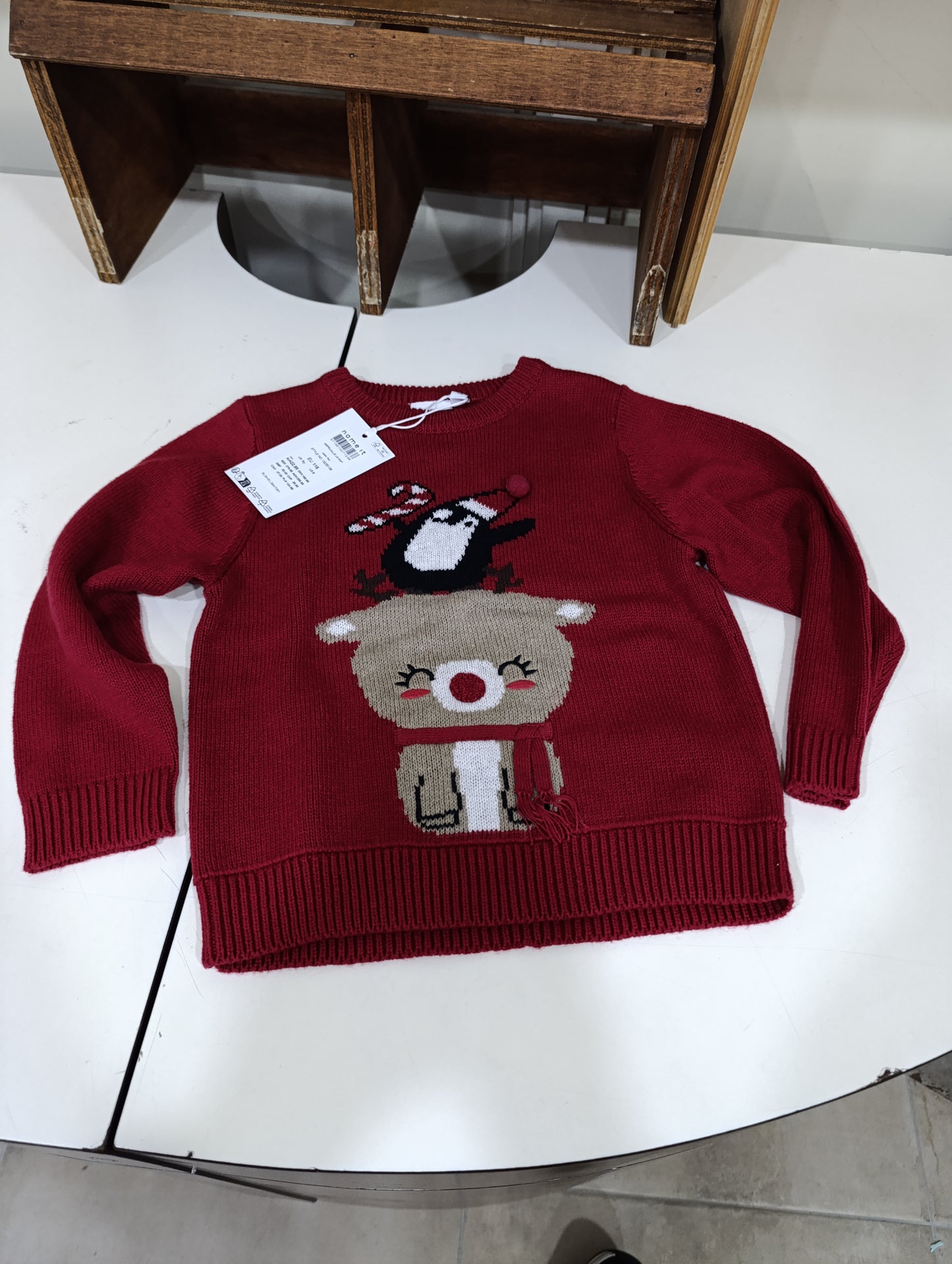 Felpe e magliette natalizie a 4 euro