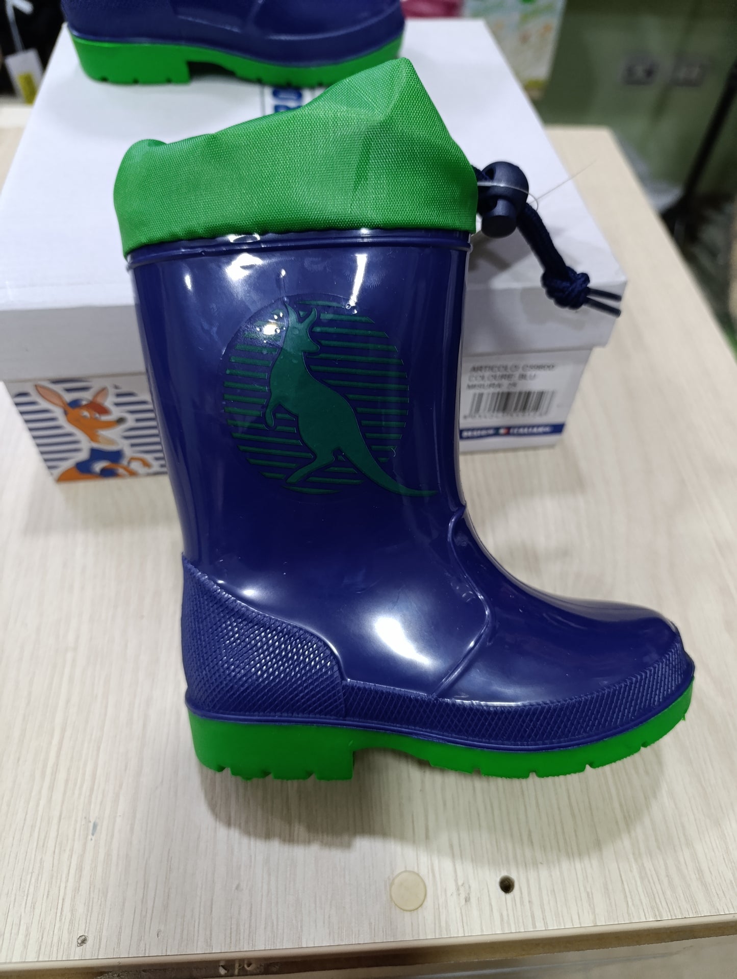 Galosce bimbi a 4 euro