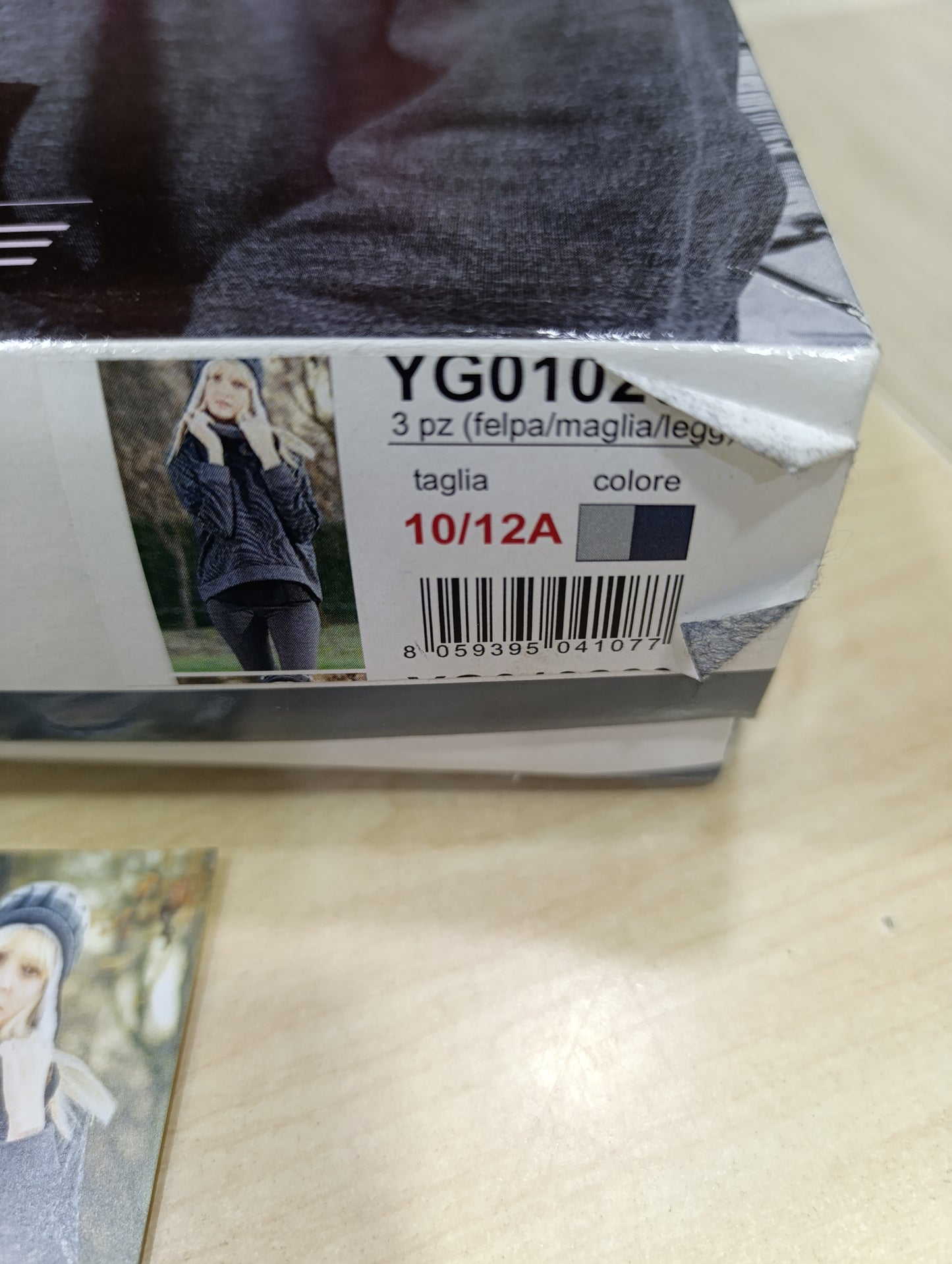 Tute bimbi firmate  a 6 euro