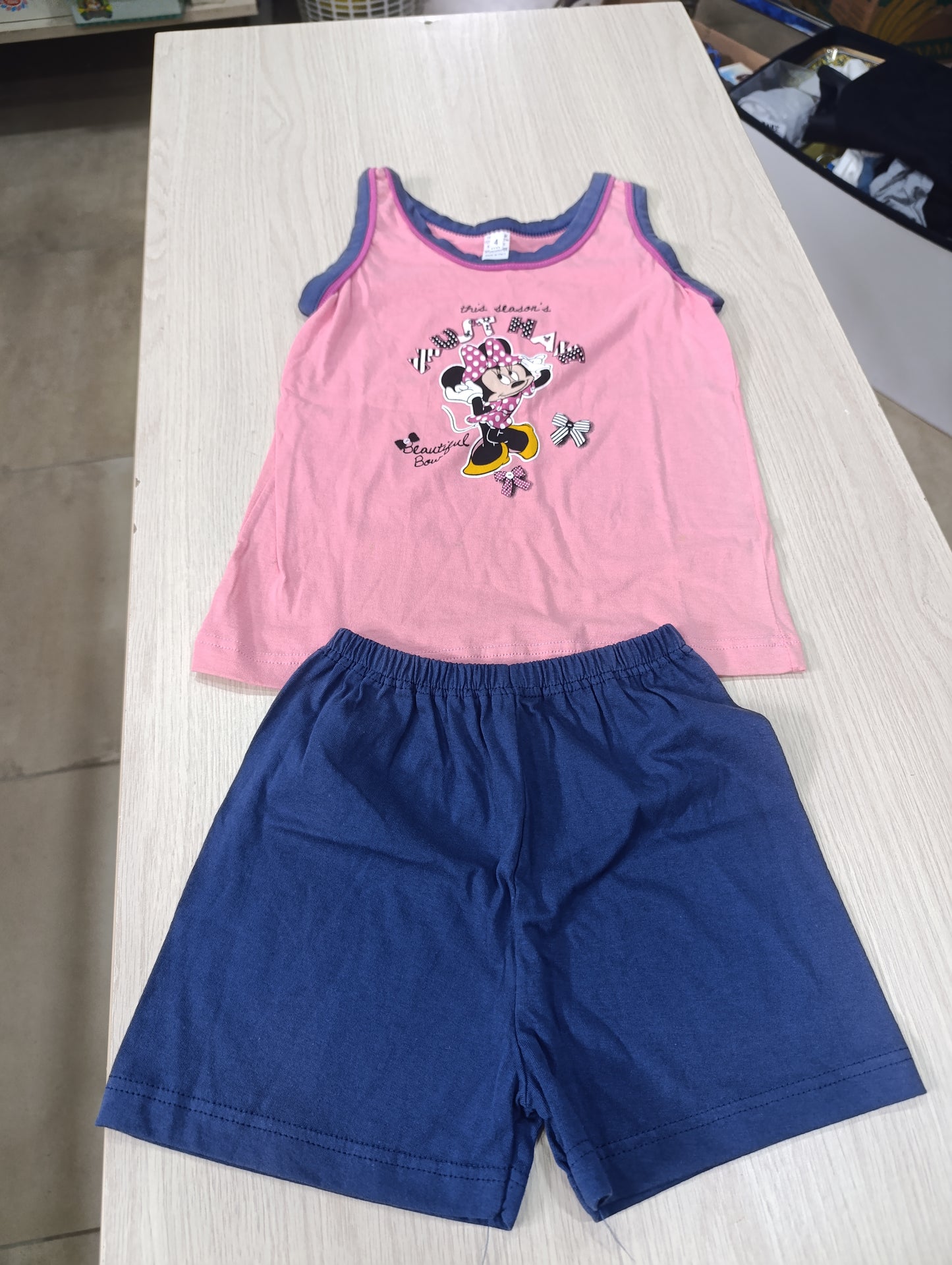 Completi e vestitini Disney a 4,50