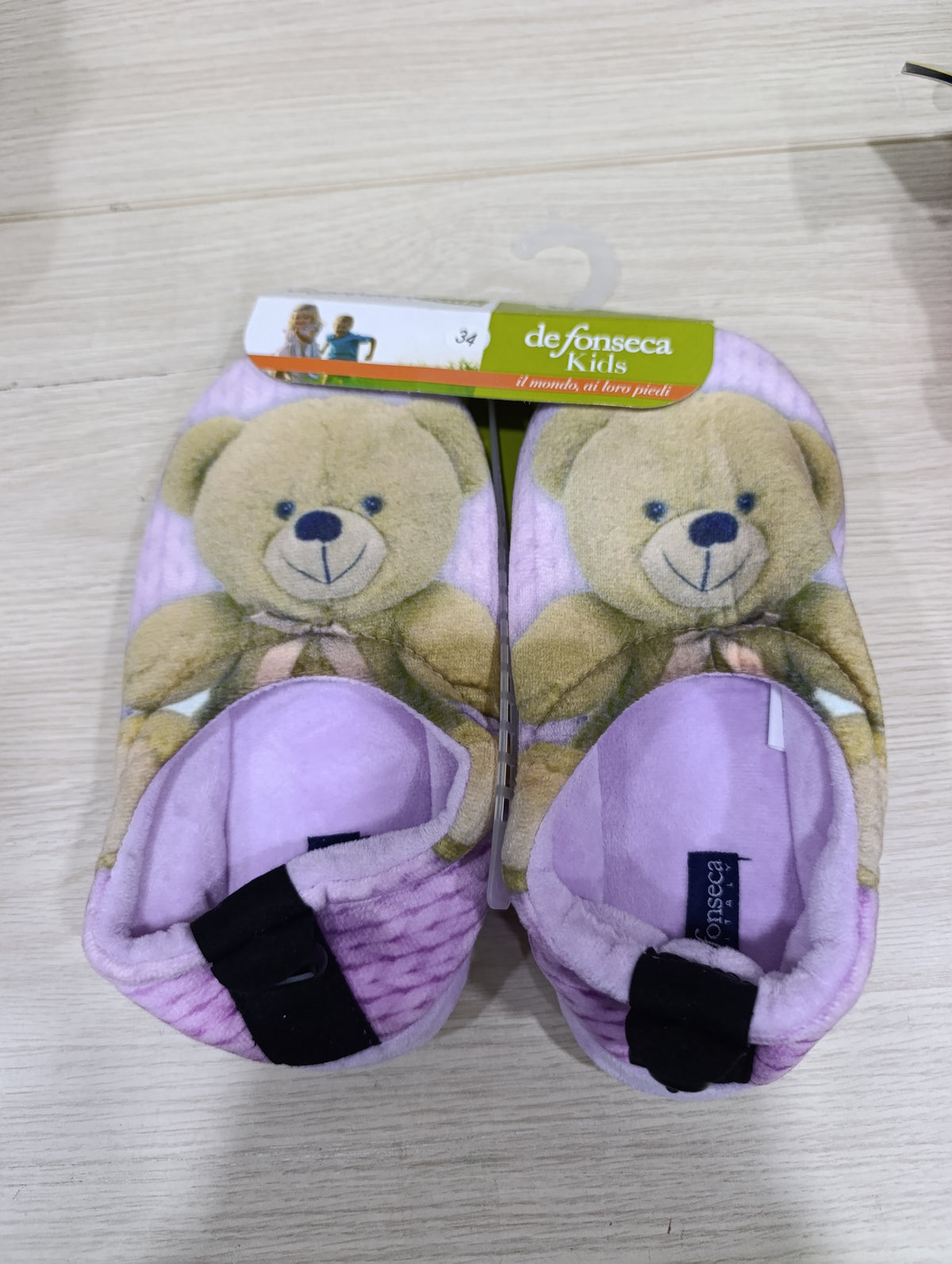 Pantofole miste bimbi a 3 euro