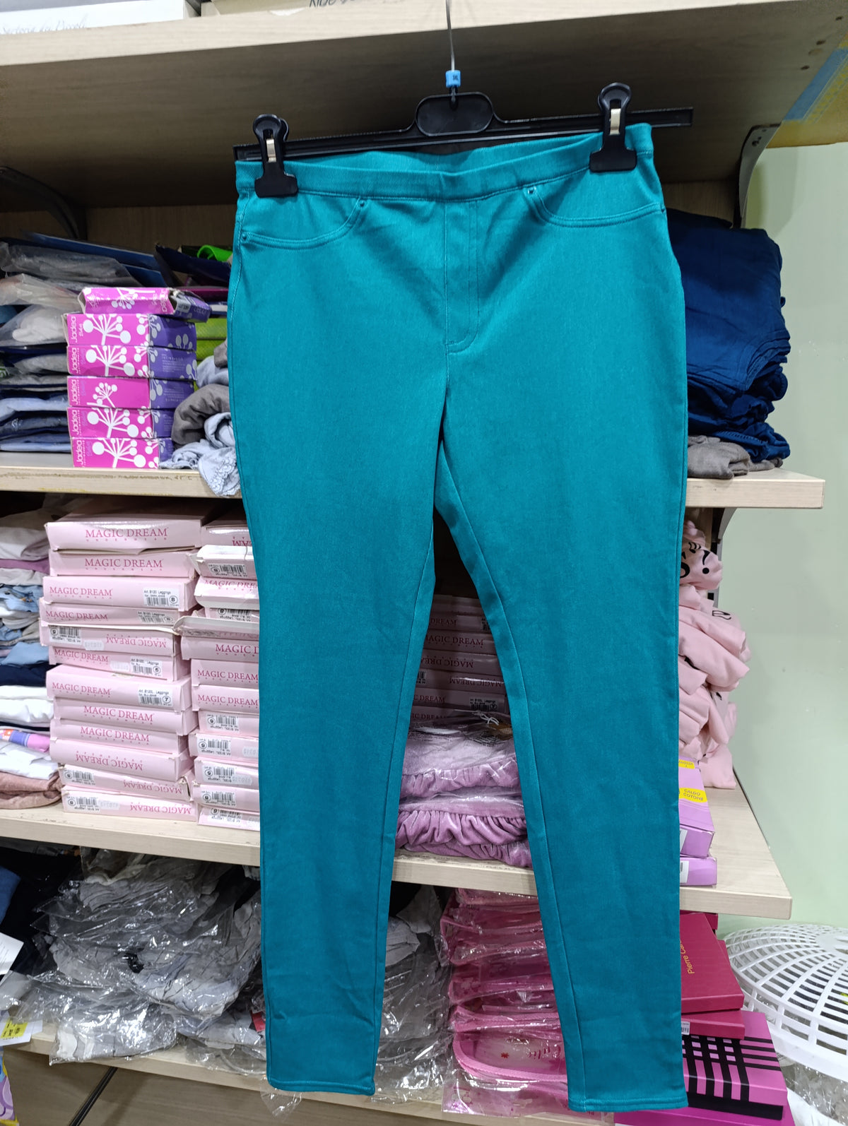 Pantaloni donna a 2,50 lunghi