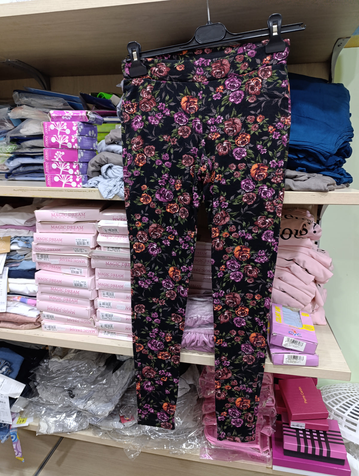 Pantaloni donna a 2,50 lunghi
