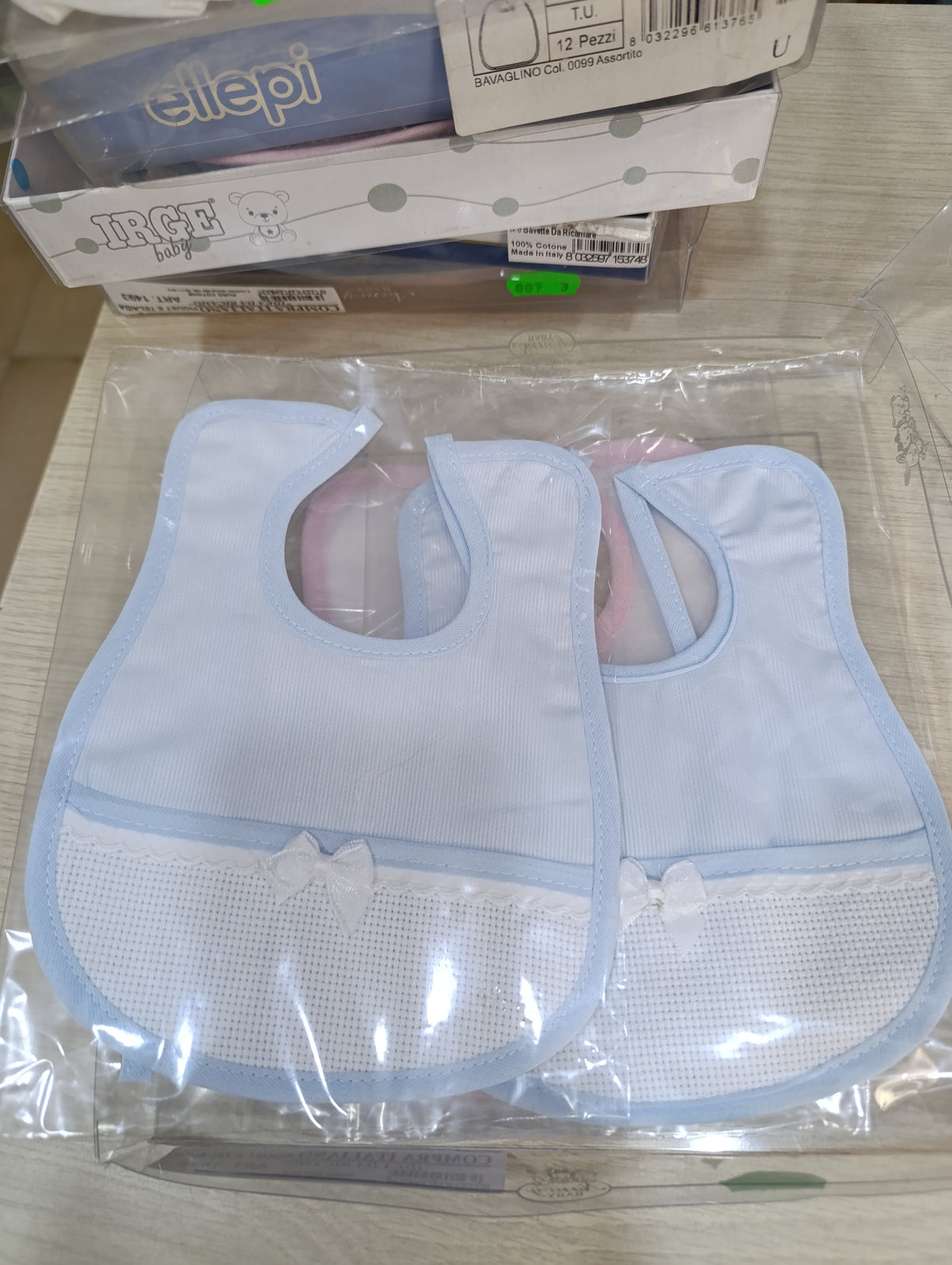 Bavette neonati a 0,50 cetesimi